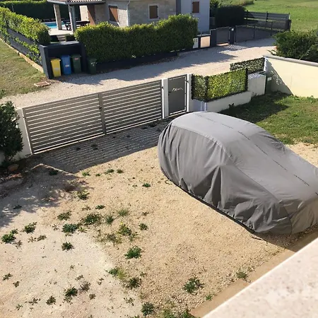 Comfortable Vacation Within Walking Distance Of The Sea Funtana