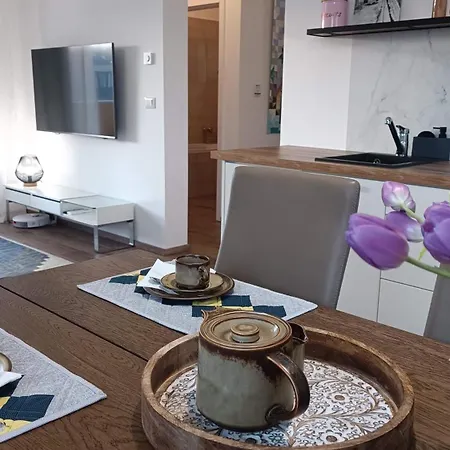 Comfortable Vacation Within Walking Distance Of The Sea