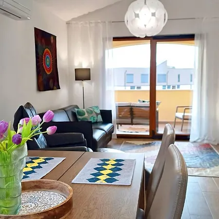 Apartment Comfortable Vacation Within Walking Distance Of The Sea *